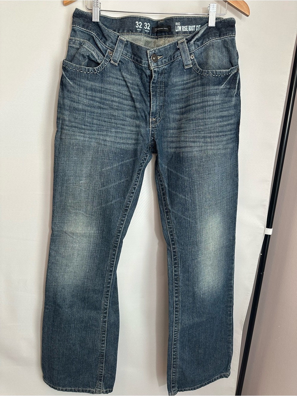 INC International Concepts Low Rise Boot Cut Men's Denim Jeans Size 32x32 - Blue